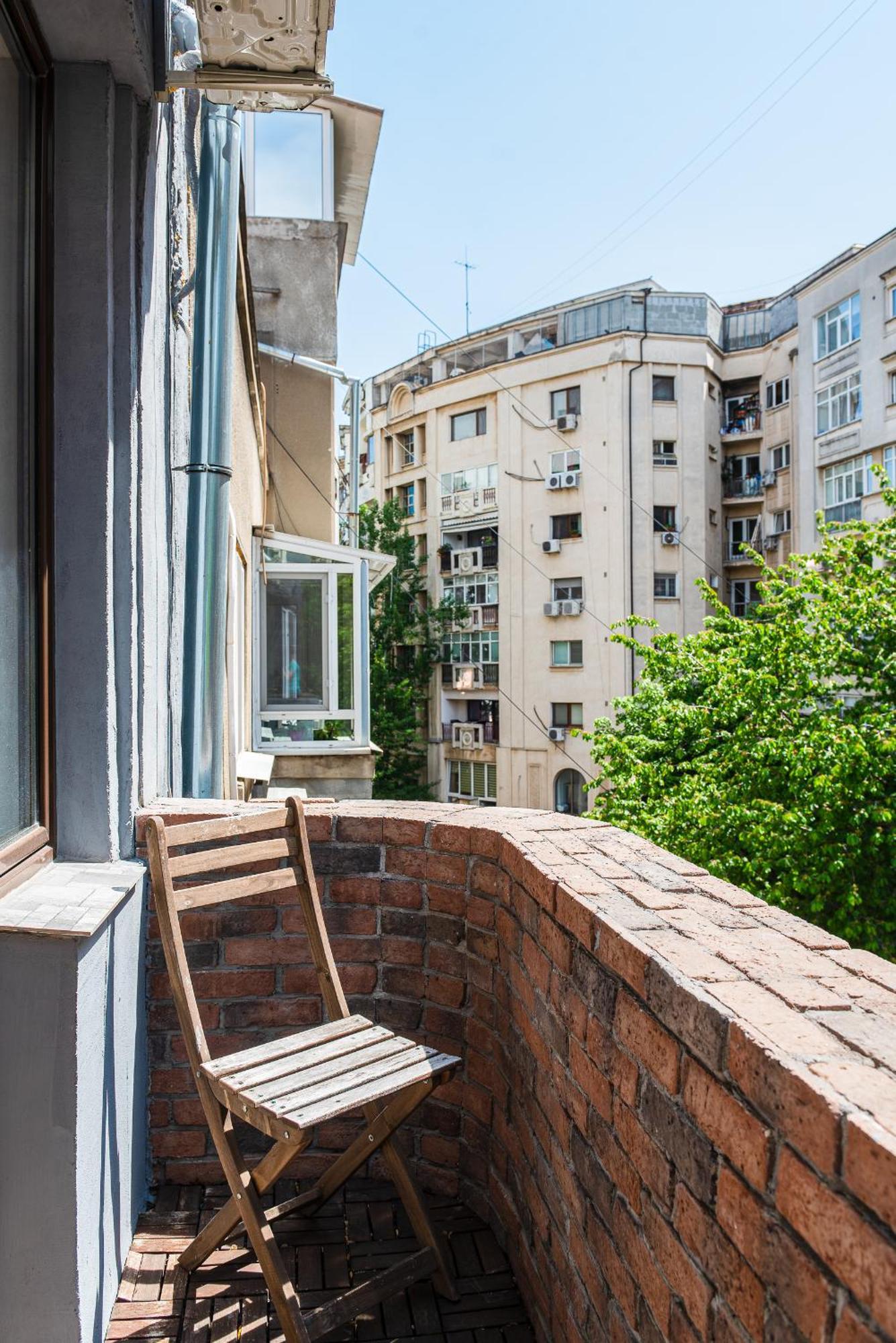 Heart Of Downtown 3 Rooms Apartment Self Check In Bucharest Exterior photo
